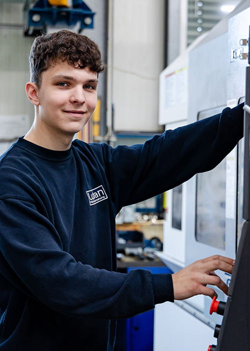 Praezionszerspanung_Luban_Halbe_Ausbildung_Detail_(c) Sebastian Gotthardt.jpg