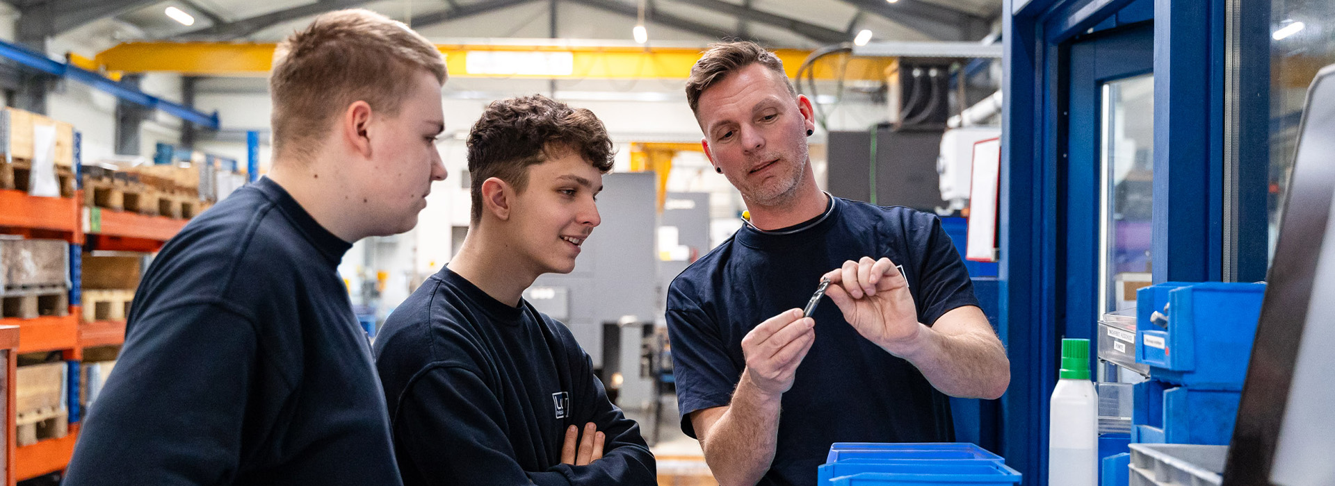 Praezionszerspanung_Luban_Halbe_Ausbildung_Header_(c) Sebastian Gotthardt.jpg