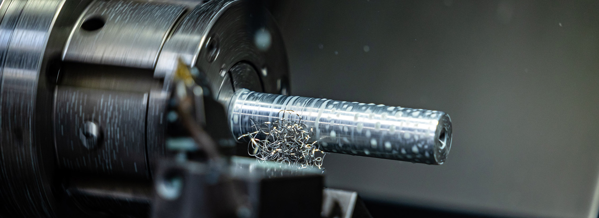 Praezionszerspanung_Luban_Halbe_Detail_Drehen_Header_(c) Sebastian Gotthardt.jpg