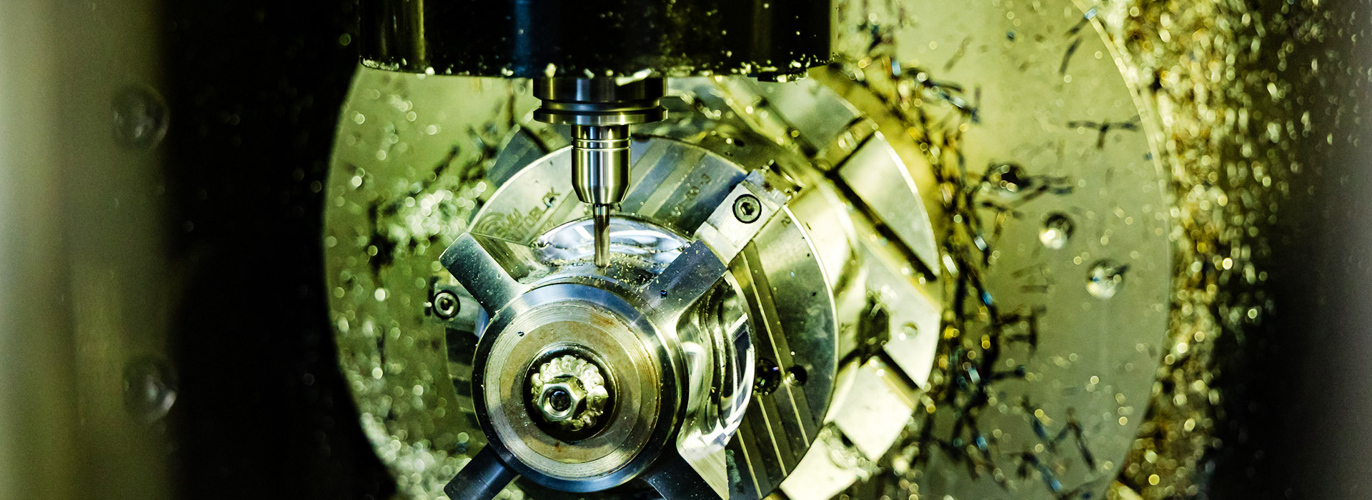 Praezionszerspanung_Luban_Halbe_Detail_Fräsen_Header_(c) Sebastian Gotthardt.jpg