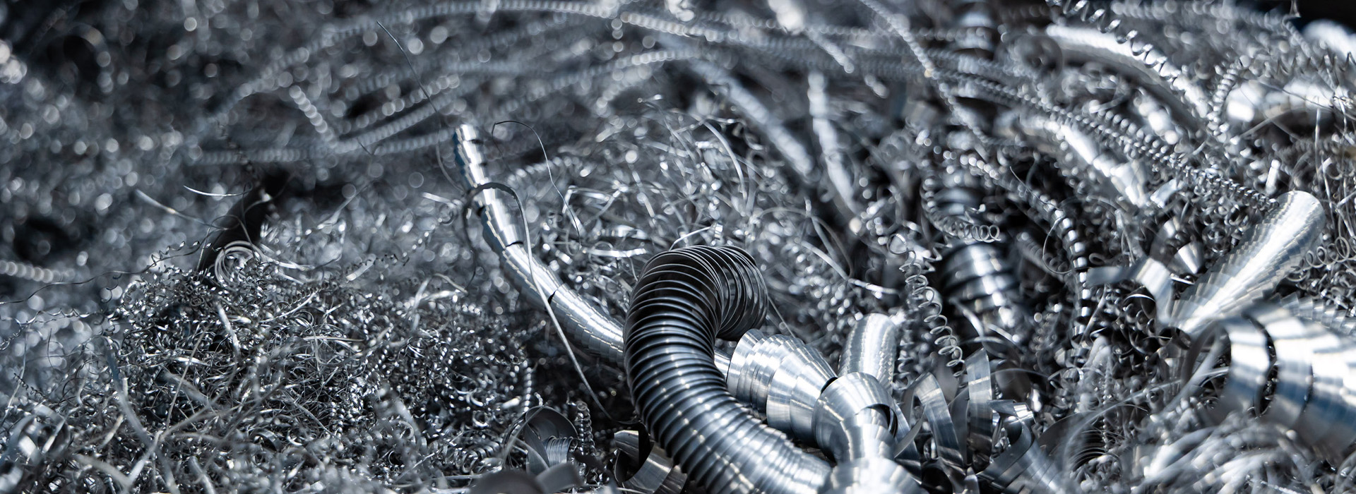 Praezionszerspanung_Luban_Halbe_Detail_Metallspan_Header_(c) Sebastian Gotthardt.jpg